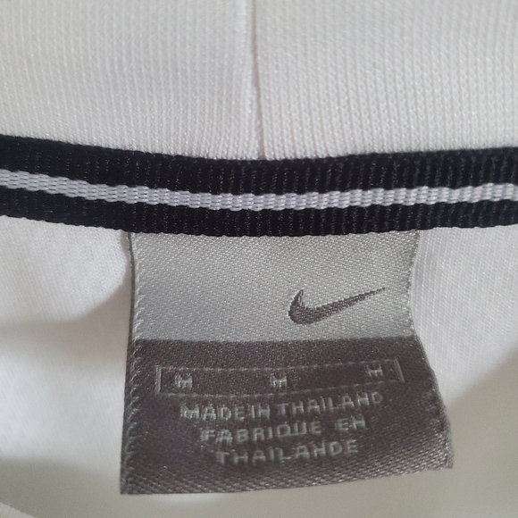 NIKE  T-SHIRT - Picture 9 of 10